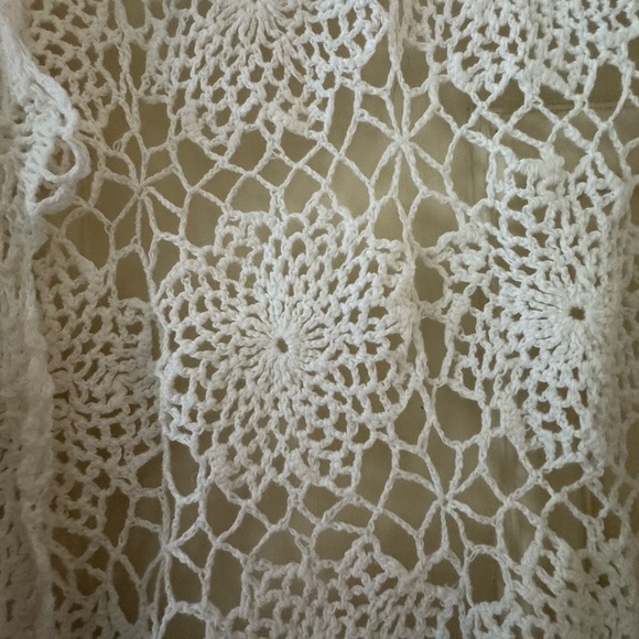 David Dart Elegant White Crochet Sweater.  Size 2x - Picture 2 of 3